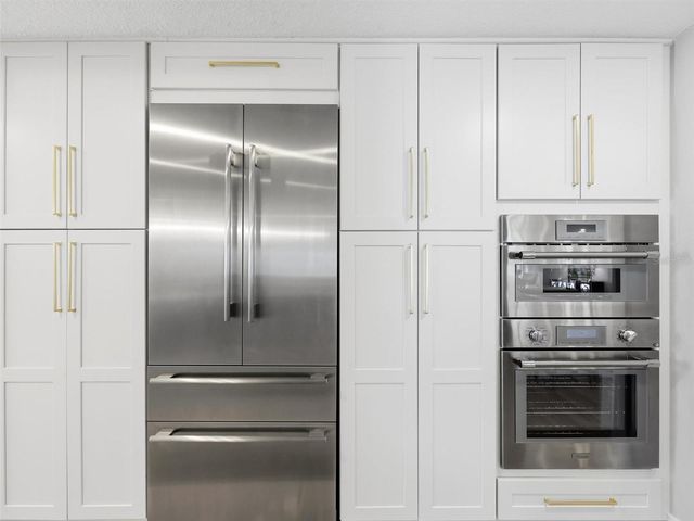 1029 BAL HARBOUR DRIVE, Apollo Beach, FL 33572