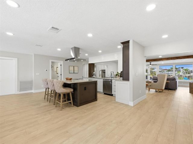 1029 BAL HARBOUR DRIVE, Apollo Beach, FL 33572