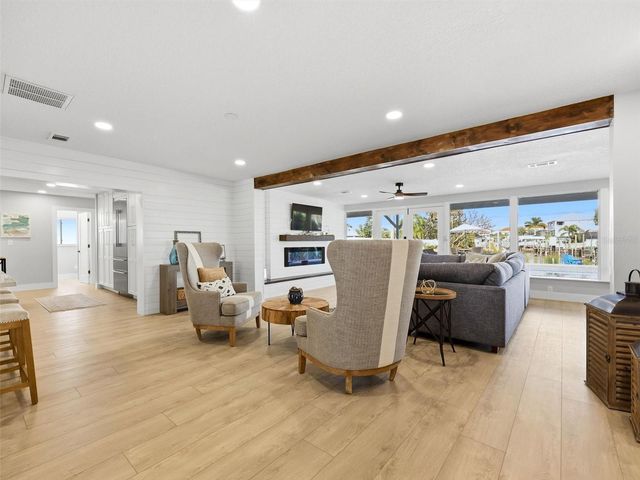 1029 BAL HARBOUR DRIVE, Apollo Beach, FL 33572