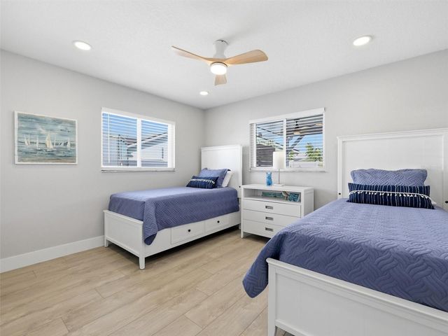 1029 BAL HARBOUR DRIVE, Apollo Beach, FL 33572