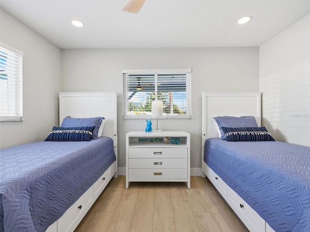 1029 BAL HARBOUR DRIVE, Apollo Beach, FL 33572