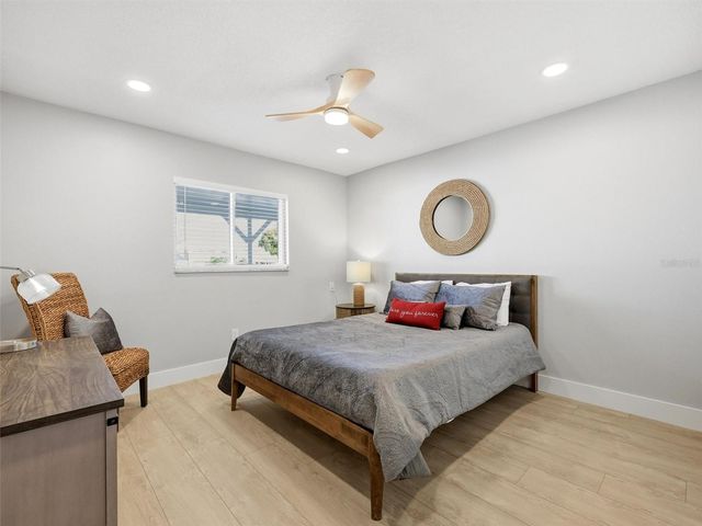 1029 BAL HARBOUR DRIVE, Apollo Beach, FL 33572