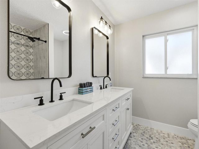 1029 BAL HARBOUR DRIVE, Apollo Beach, FL 33572