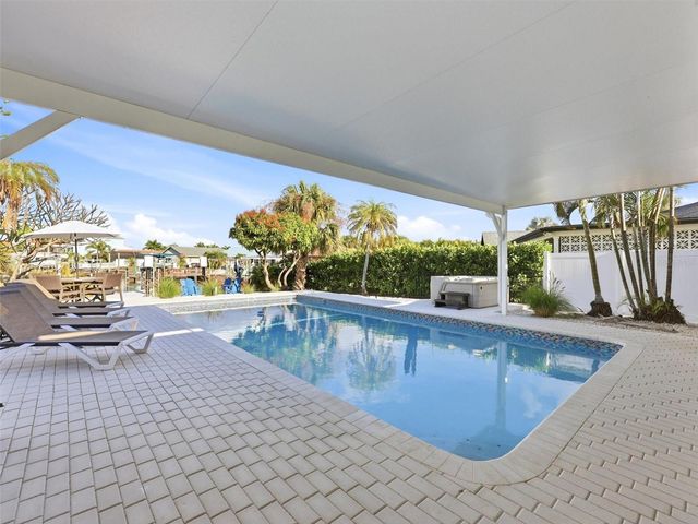 1029 BAL HARBOUR DRIVE, Apollo Beach, FL 33572