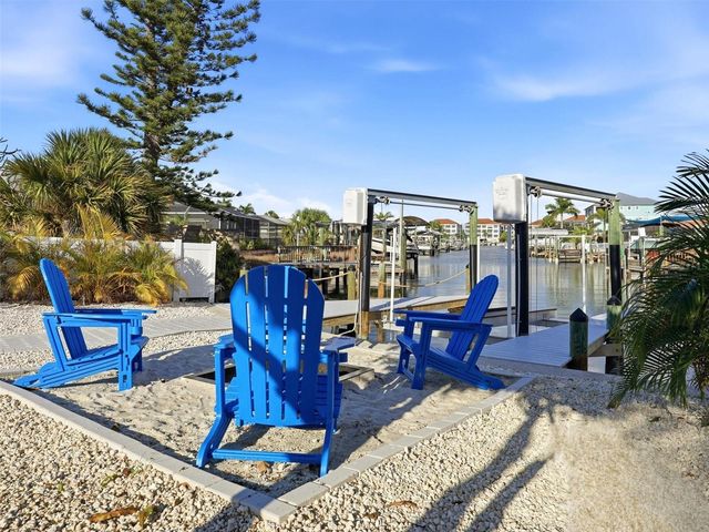 1029 BAL HARBOUR DRIVE, Apollo Beach, FL 33572