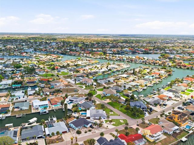 1029 BAL HARBOUR DRIVE, Apollo Beach, FL 33572