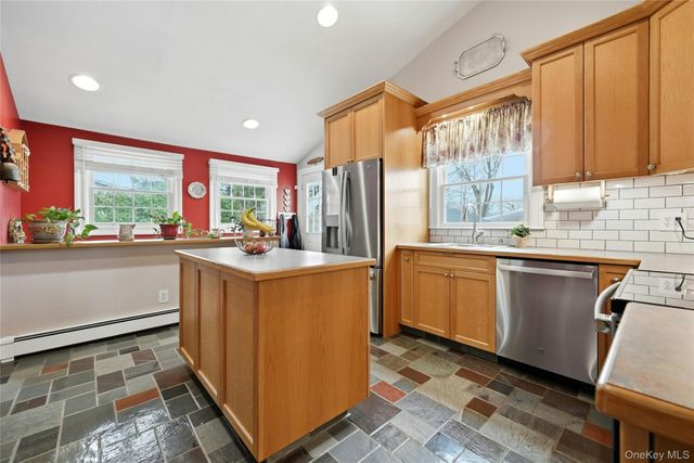 136 Park Avenue, Deer Park, NY 11729