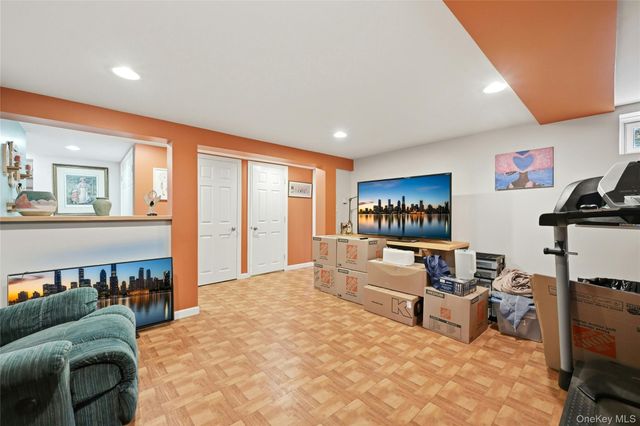 136 Park Avenue, Deer Park, NY 11729