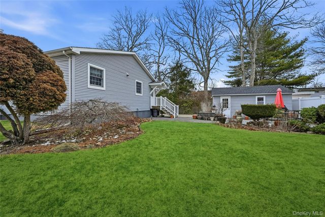 136 Park Avenue, Deer Park, NY 11729