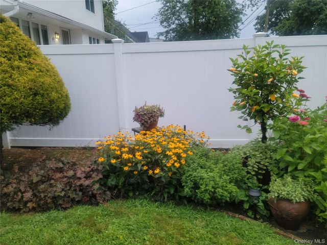 136 Park Avenue, Deer Park, NY 11729