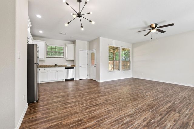 411 N Mirick Avenue, Denison, TX 75020