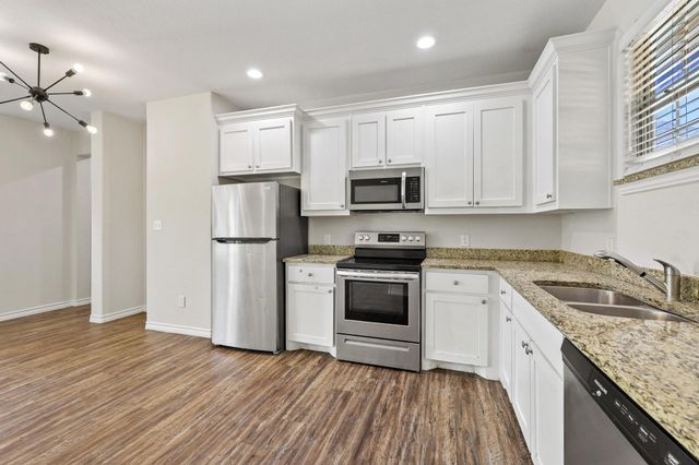411 N Mirick Avenue, Denison, TX 75020