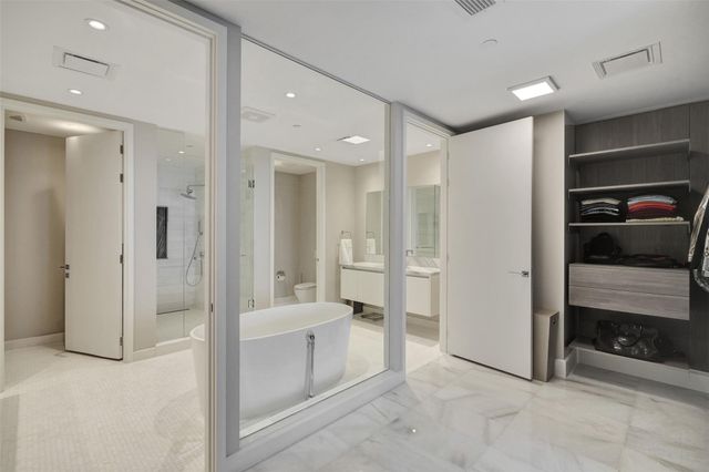 700 NE 26th Terrace 4702, Miami, FL 33137