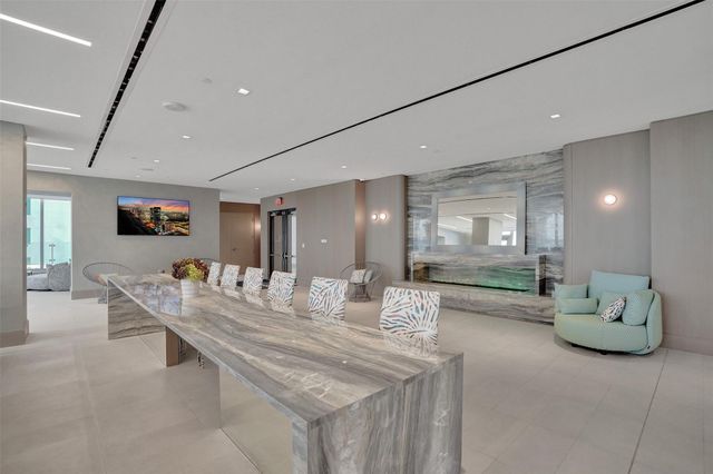 700 NE 26th Terrace 4702, Miami, FL 33137