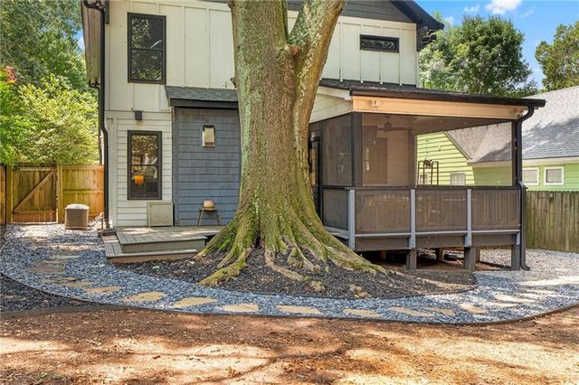 2330 1st Avenue NE, Atlanta, GA 30317