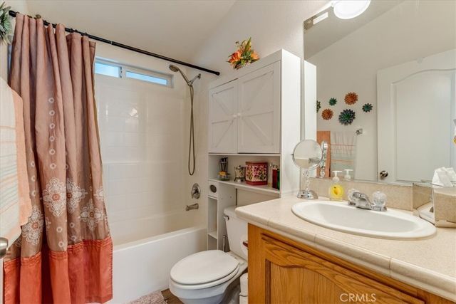 51 Quinta Court, Paso Robles, CA 93446