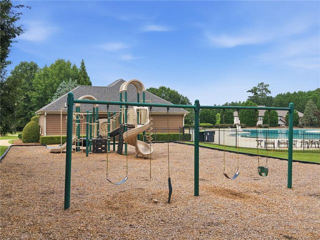 2801 Karras Cove, Hampton, GA 30228