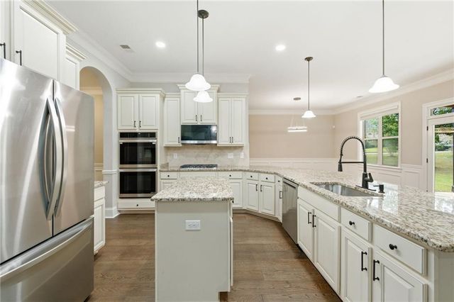 2801 Karras Cove, Hampton, GA 30228