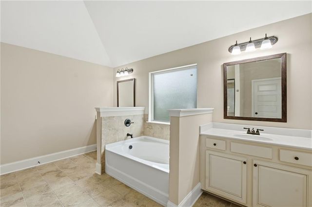 2801 Karras Cove, Hampton, GA 30228