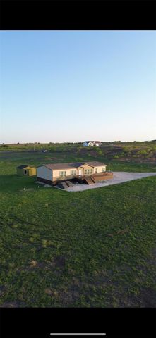 430 County Road 451, Coupland, TX 78615