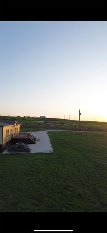 430 County Road 451, Coupland, TX 78615
