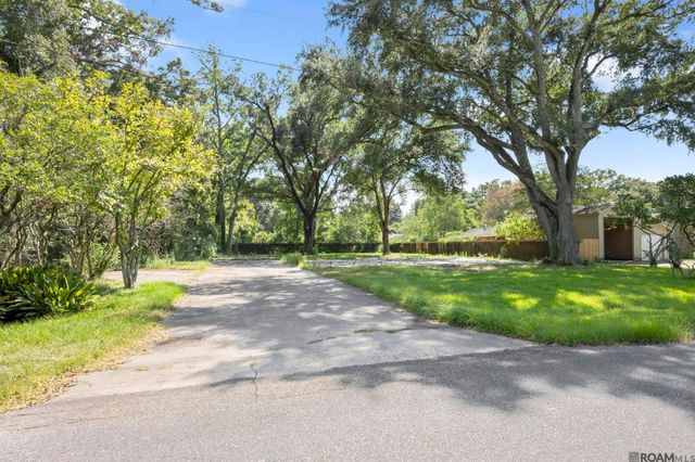 8350 Boone Ave, Baton Rouge, LA 70808