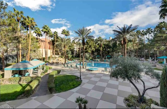 220 East Flamingo Road 320, Las Vegas, NV 89169