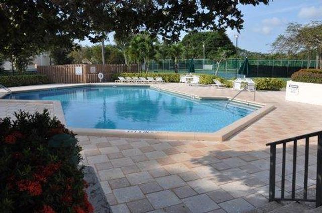 3093 Inglewood Terrace, Boca Raton, FL 33431