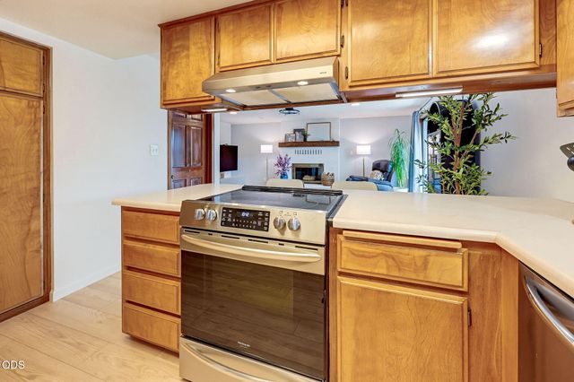 3039 Lazy Creek Drive, Medford, OR 97504
