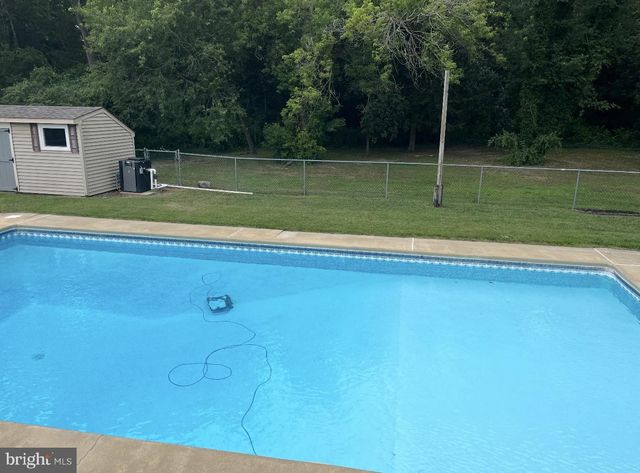 12 VICKERS AVE, Bridgeton, NJ 08302