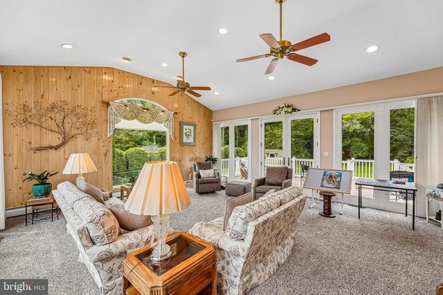 12 VICKERS AVE, Bridgeton, NJ 08302