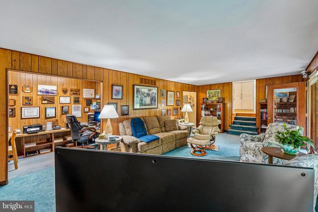 12 VICKERS AVE, Bridgeton, NJ 08302