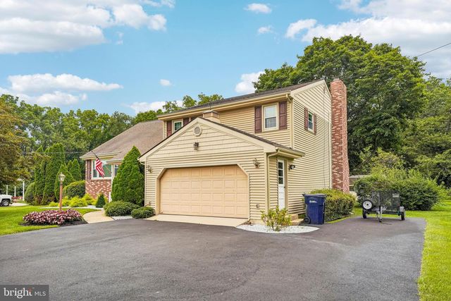 12 VICKERS AVE, Bridgeton, NJ 08302