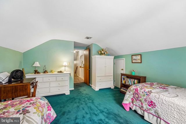 12 VICKERS AVE, Bridgeton, NJ 08302