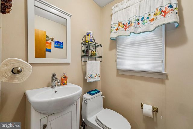 12 VICKERS AVE, Bridgeton, NJ 08302