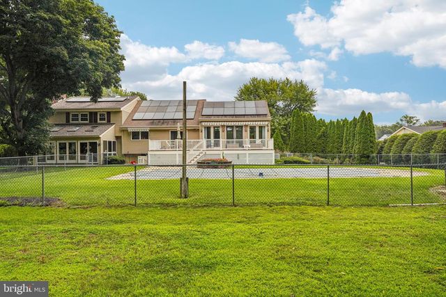 12 VICKERS AVE, Bridgeton, NJ 08302