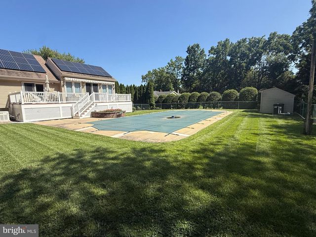 12 VICKERS AVE, Bridgeton, NJ 08302