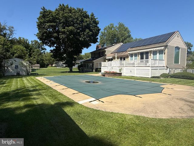 12 VICKERS AVE, Bridgeton, NJ 08302