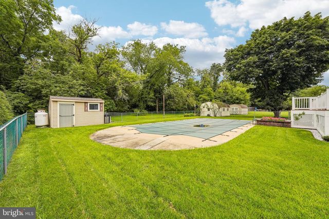 12 VICKERS AVE, Bridgeton, NJ 08302