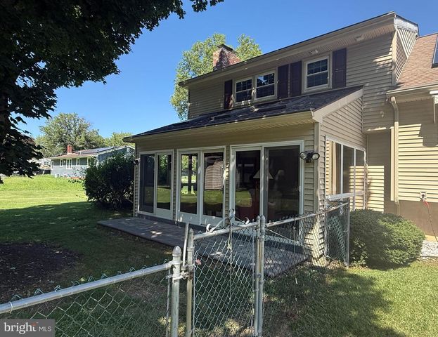 12 VICKERS AVE, Bridgeton, NJ 08302
