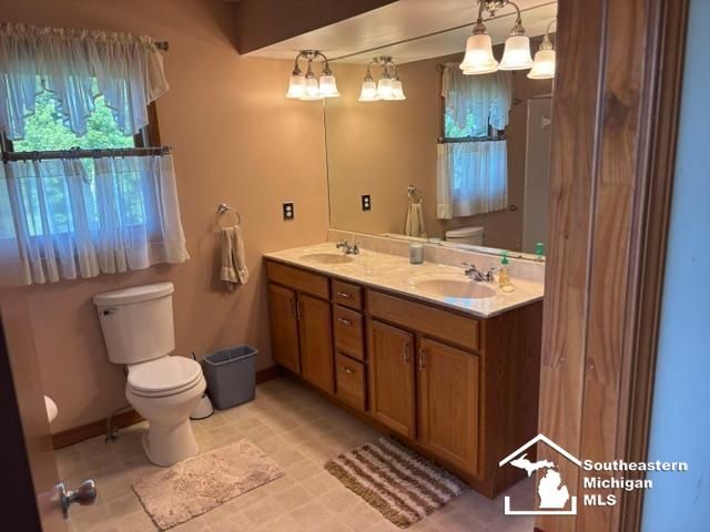 135 Crampton Drive, Monroe, MI 48162