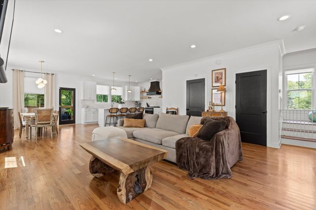 499 Ladd Avenue, Chattanooga, TN 37405