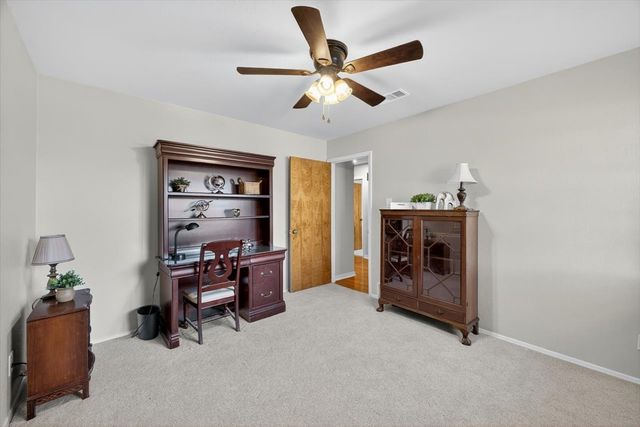 5112 Misty Wood Drive, Arlington, TX 76017