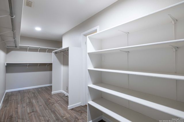 13130 Woller Vly, San Antonio, TX 78249