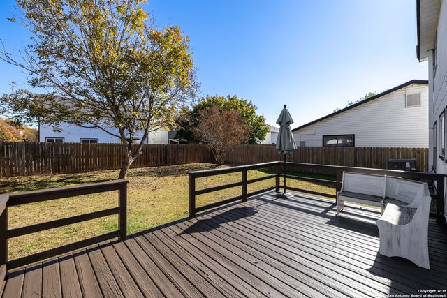 13130 Woller Vly, San Antonio, TX 78249