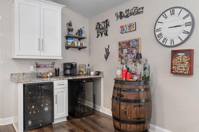 1621 AUDUBON TRAIL, Lutz, FL 33549