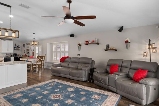 1621 AUDUBON TRAIL, Lutz, FL 33549