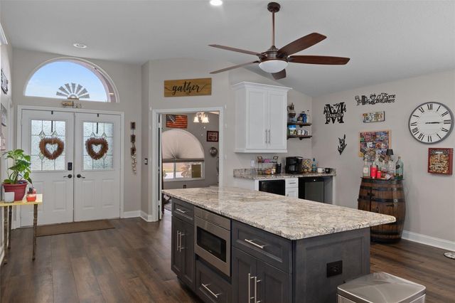 1621 AUDUBON TRAIL, Lutz, FL 33549