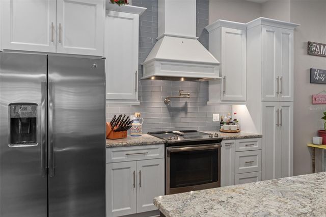 1621 AUDUBON TRAIL, Lutz, FL 33549