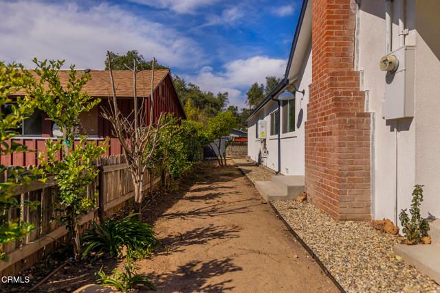171 S Pueblo Avenue, Ojai, CA 93023